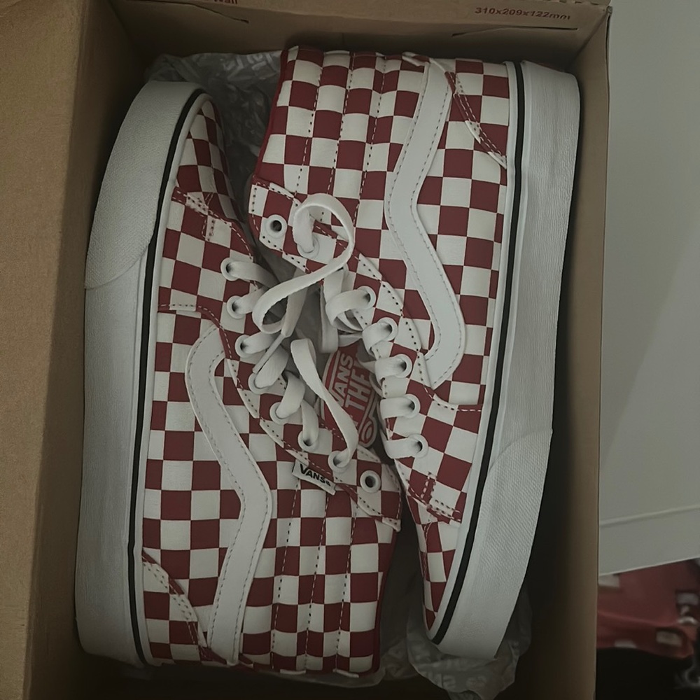 Filmore HI vans